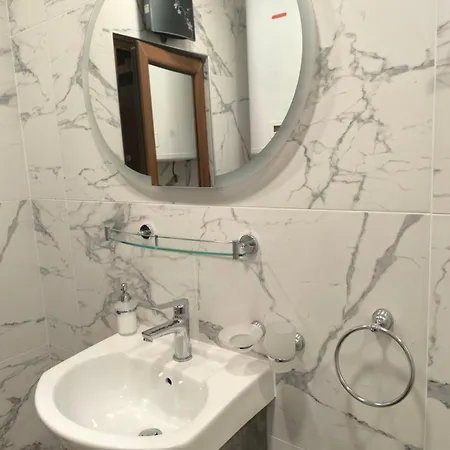 Snow White - Luxury With Free Bottle Of Wine アパート