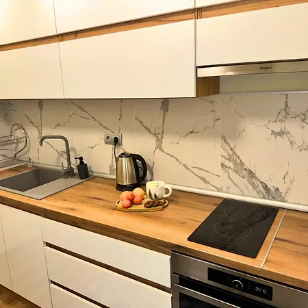 Snow White - Luxury With Free Bottle Of Wine * بانسكو