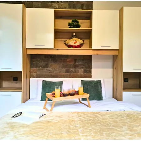 Snow White Luxury Near Gondola & Free Parking בנסקו