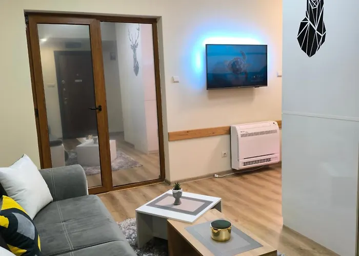 Snow White - Luxury With Free Bottle Of Wine *