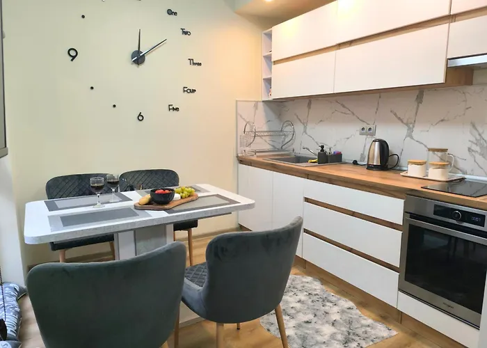 Snow White - Luxury With Free Bottle Of Wine Appartamento